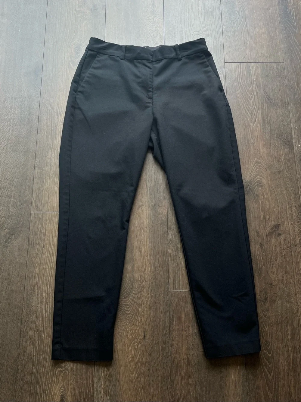 NWOT H&M Slim Tapered Fit Trousers